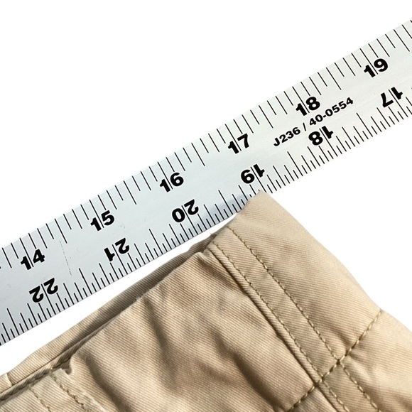 GAP Factory Favorite Chino Shorts Light Tan Khaki Size 12 Style 555022 3.5” - Picture 4 of 10